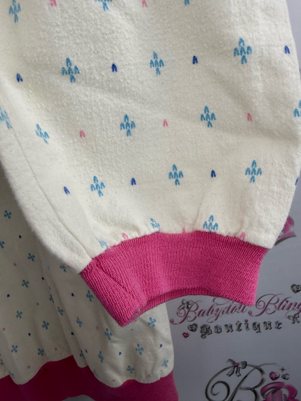Avon fashions vintage shirt Women's Cream Fair Isle Sweater with Pink Trim - Picture 5 of 8